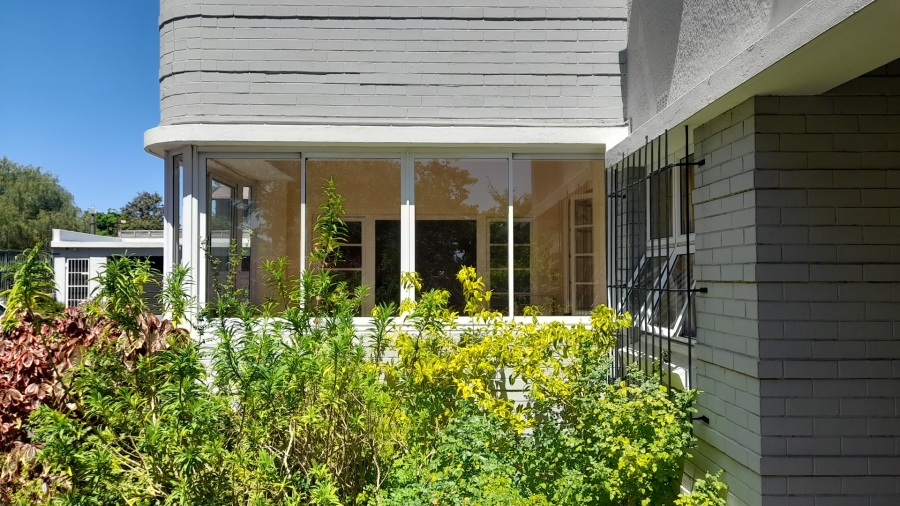 To Let 2 Bedroom Property for Rent in Rondebosch Western Cape